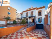 Chalet en venta en Granada, Cervantes. ¡ Maravillosa...