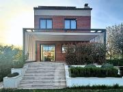 Chalet en venta en Granada, La, de 265 m² 4 habitaciones...