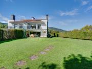 Chalet en venta en Hondarribia. EXCLUSIVA VILLA ADOSADA...