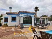 Chalet en venta en Hondón de las Nieves. Precioso chalet...