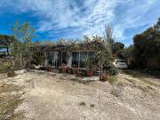 Chalet en venta en Ibi. Bonita casa de campo con piscina...