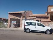 Chalet en venta en Illescas, Estación Cruz Roja. V2505...