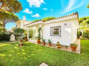 Chalet en venta en La Barrosa, Cádiz Costa de la Luz