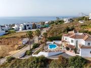 Chalet en venta en La Línea de la Concepción, Cádiz...