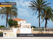 Chalet en venta en La Manga del Mar Menor, Murcia Costa...