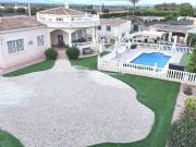 Chalet en venta en La Marina, Alicante Costa Blanca