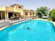 Chalet en venta en La Marina, Alicante Costa Blanca