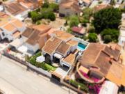 Chalet en venta en La Marina, Alicante Costa Blanca