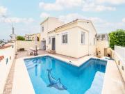 Chalet en venta en La Marina, Alicante Costa Blanca