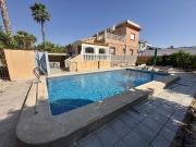 Chalet en venta en La Marina, Alicante Costa Blanca