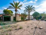 Chalet en venta en La Marina, Alicante Costa Blanca