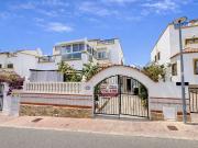 Chalet en venta en La Marina, Alicante Costa Blanca