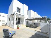 Chalet en venta en La Marina, Alicante Costa Blanca