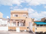 Chalet en venta en La Marina, Alicante Costa Blanca