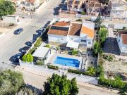 Chalet en venta en La Marina, Alicante Costa Blanca
