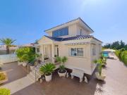 Chalet en venta en La Mata, Alicante Costa Blanca