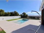 Chalet en venta en La Nucia