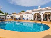 Chalet en venta en La Nucia, Alicante Costa Blanca