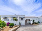 Chalet en venta en La Nucia, Alicante Costa Blanca