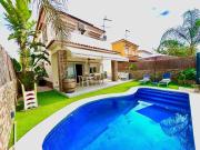 Chalet en venta en La Pobla de Vallbona, Valencia