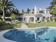 Chalet en venta en La Quinta, Málaga Costa del Sol