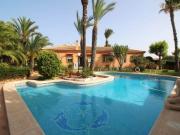 Chalet en venta en La Siesta, Alicante Costa Blanca