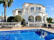 Chalet en venta en La Siesta, Alicante Costa Blanca