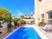 Chalet en venta en La Zenia, Alicante Costa Blanca