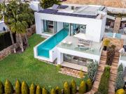 Chalet en venta en Las Colinas Golf, Alicante Costa Blanca