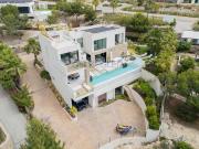 Chalet en venta en Las Colinas Golf, Alicante Costa Blanca