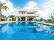 Chalet en venta en Las Colinas Golf, Alicante Costa Blanca