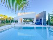 Chalet en venta en Las Colinas Golf, Alicante Costa Blanca