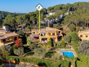 Chalet en venta en Llafranc Costa Brava. Casa pareada...