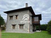 Chalet en venta en Llanes, Pría Nueva Hontoria Naves....