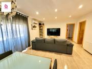 Chalet en venta en Lliçà d´Amunt. CASA PARA ENTRAR A...