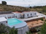 Chalet en venta en Llíria, Santa Bárbara. Encantadora...