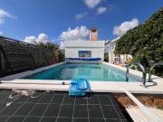 Chalet en venta en Llíria, Urbanizaciones. CHALET CON...