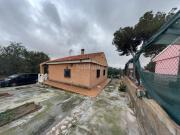 Chalet en venta en Llíria, Urbanizaciones. SE VENDE...