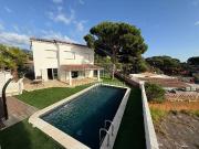 Chalet en venta en Lloret de Mar, de 182 m² 4...
