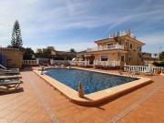 Chalet en venta en Los Balcones, Alicante Costa Blanca