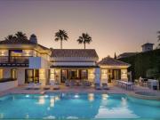 Chalet en venta en Los Flamingos, Málaga Costa del Sol