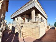 Chalet en venta en Los Montesinos