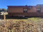 Chalet en venta en Lucillos. Chalets.