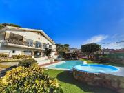 Chalet en venta en Maçanet de la Selva, de 140 m² 6...