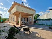 Chalet en venta en Macastre, Valencia