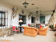 Chalet en venta en Madrid, Valdemarín. InmoGil Gestión,...