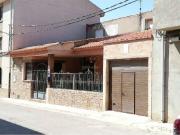 Chalet en venta en Madrigueras. CHALET ALQUILADO. Chalets.
