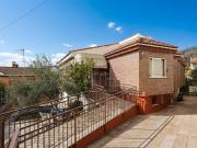 Chalet en venta en Manzanares el Real. La casa mas...