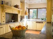 Chalet en venta en Marbella