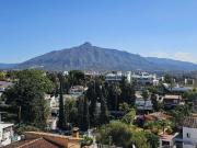 Chalet en venta en Marbella, Aloha. Bienvenidos a la...